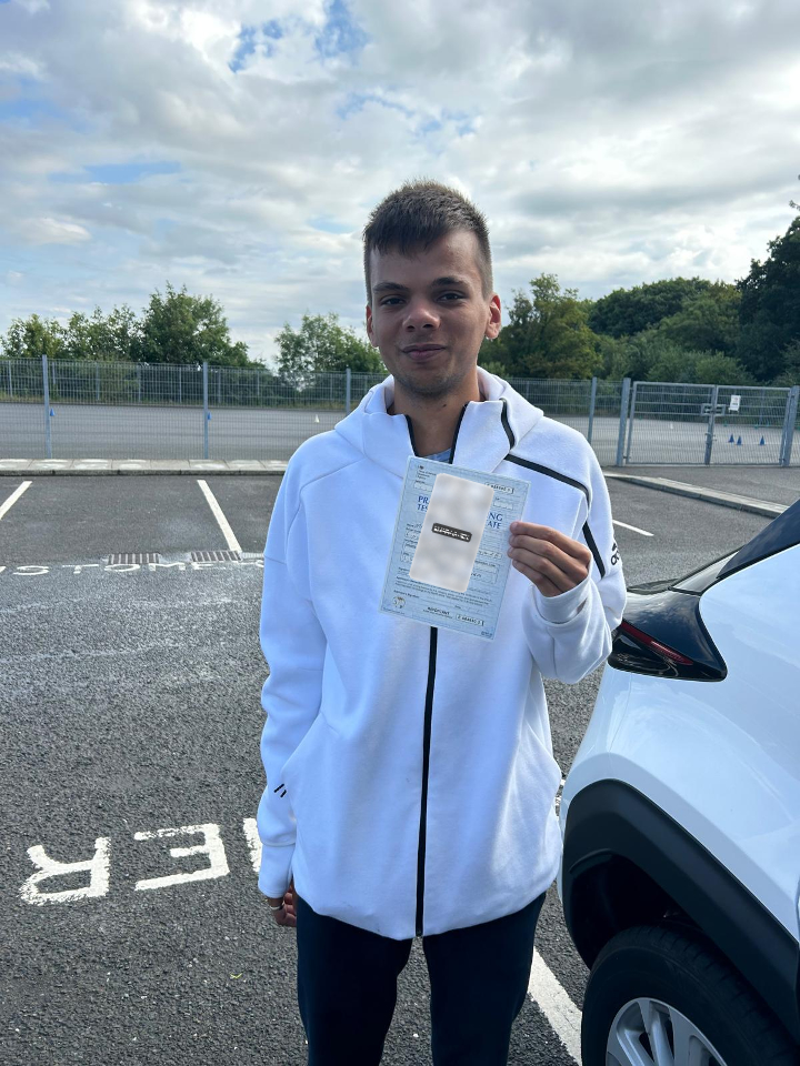 Passed learner holding a privacy-protected practical driving test certificate